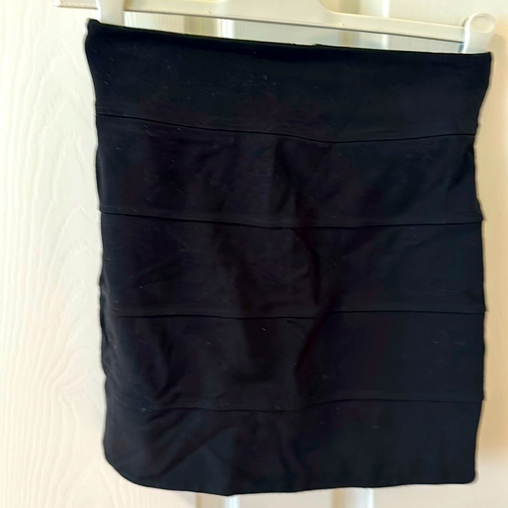 Ribbed mini skirt